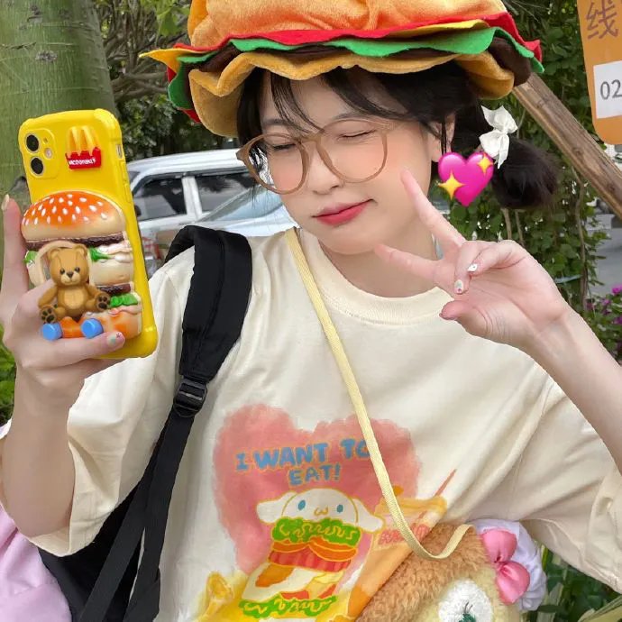 波拉特海报