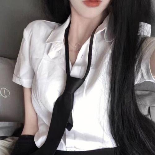 黑莲疑案海报